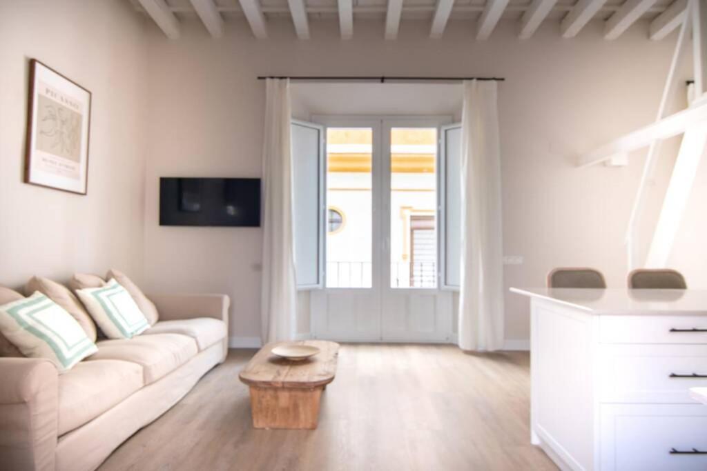 G12 Trendy And Comfy Bright Loft Meters From Bullring And Trianas Bridge, Galera Street Leilighet Sevilla Eksteriør bilde