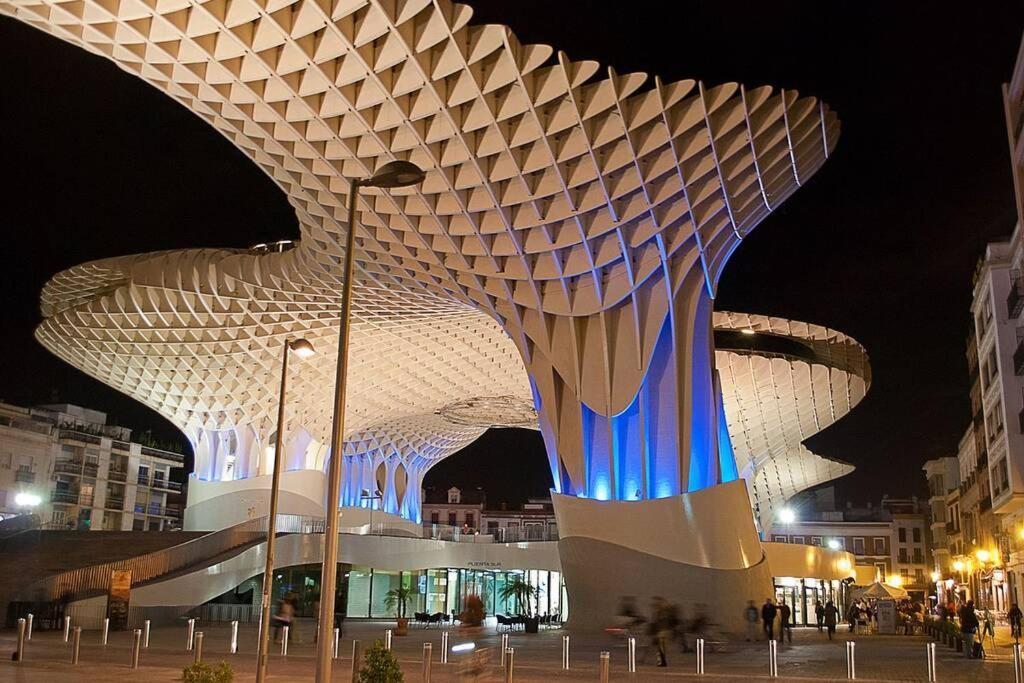 G12 Trendy And Comfy Bright Loft Meters From Bullring And Trianas Bridge, Galera Street Leilighet Sevilla Eksteriør bilde
