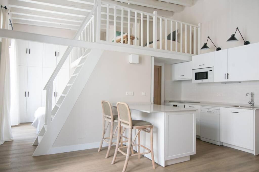 G12 Trendy And Comfy Bright Loft Meters From Bullring And Trianas Bridge, Galera Street Leilighet Sevilla Eksteriør bilde